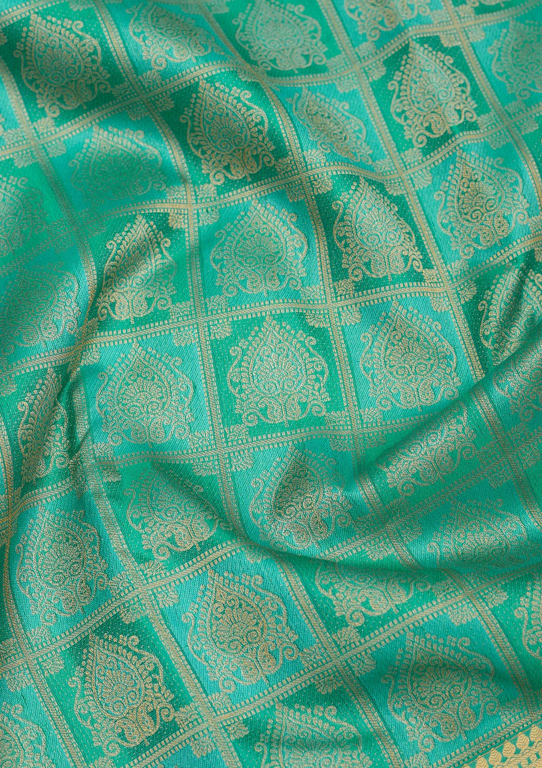 Turquoise Blue Pure Silk Jaal Gold Zariwork Saree With Matching Blouse Piece
