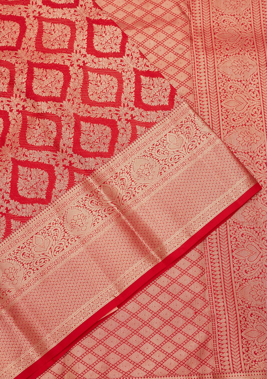 Red Silk Jaal Saree With Matching Blouse Piece