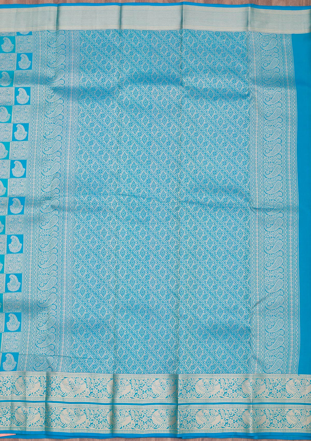 Turquoise Blue Pure Silk Jaal Silver Zariwork Saree With Matching Blouse Piece