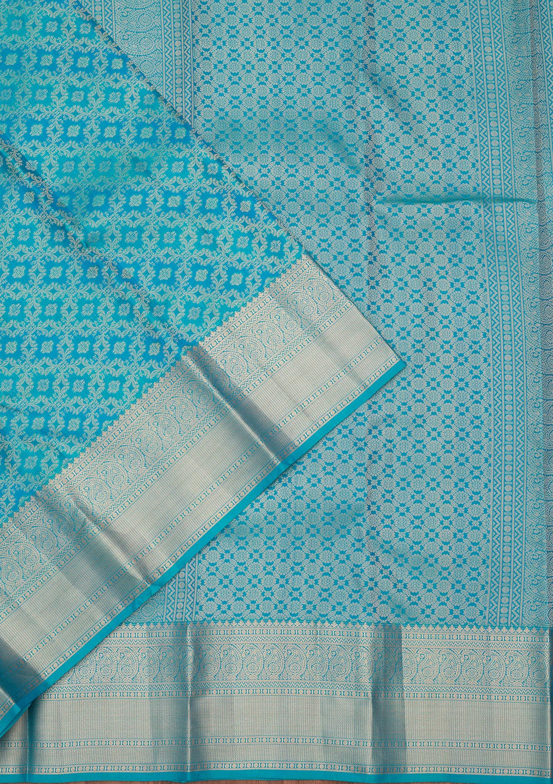 Turquoise Blue Silk Jaal Saree With Matching Blouse Piece