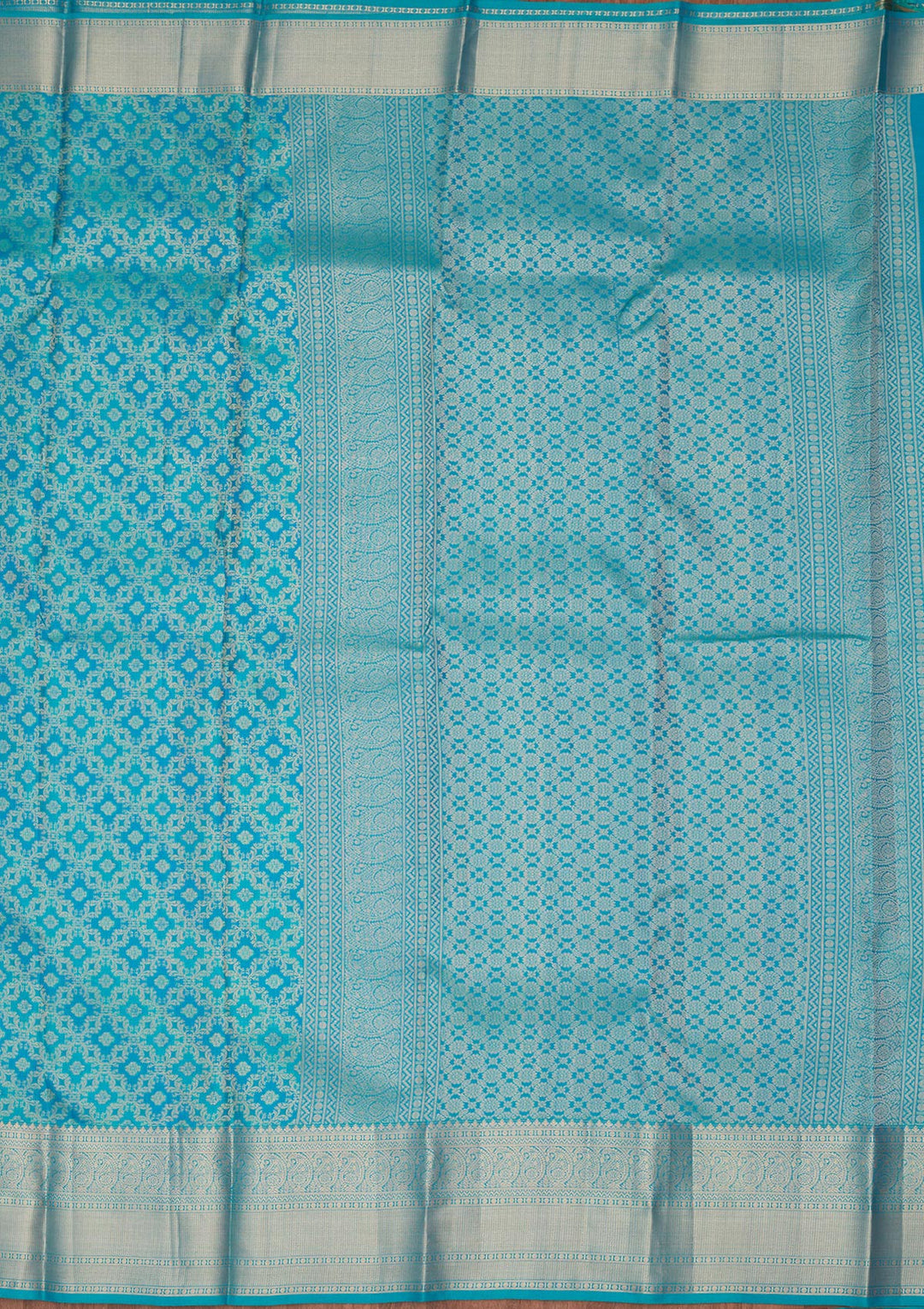 Turquoise Blue Silk Jaal Saree With Matching Blouse Piece