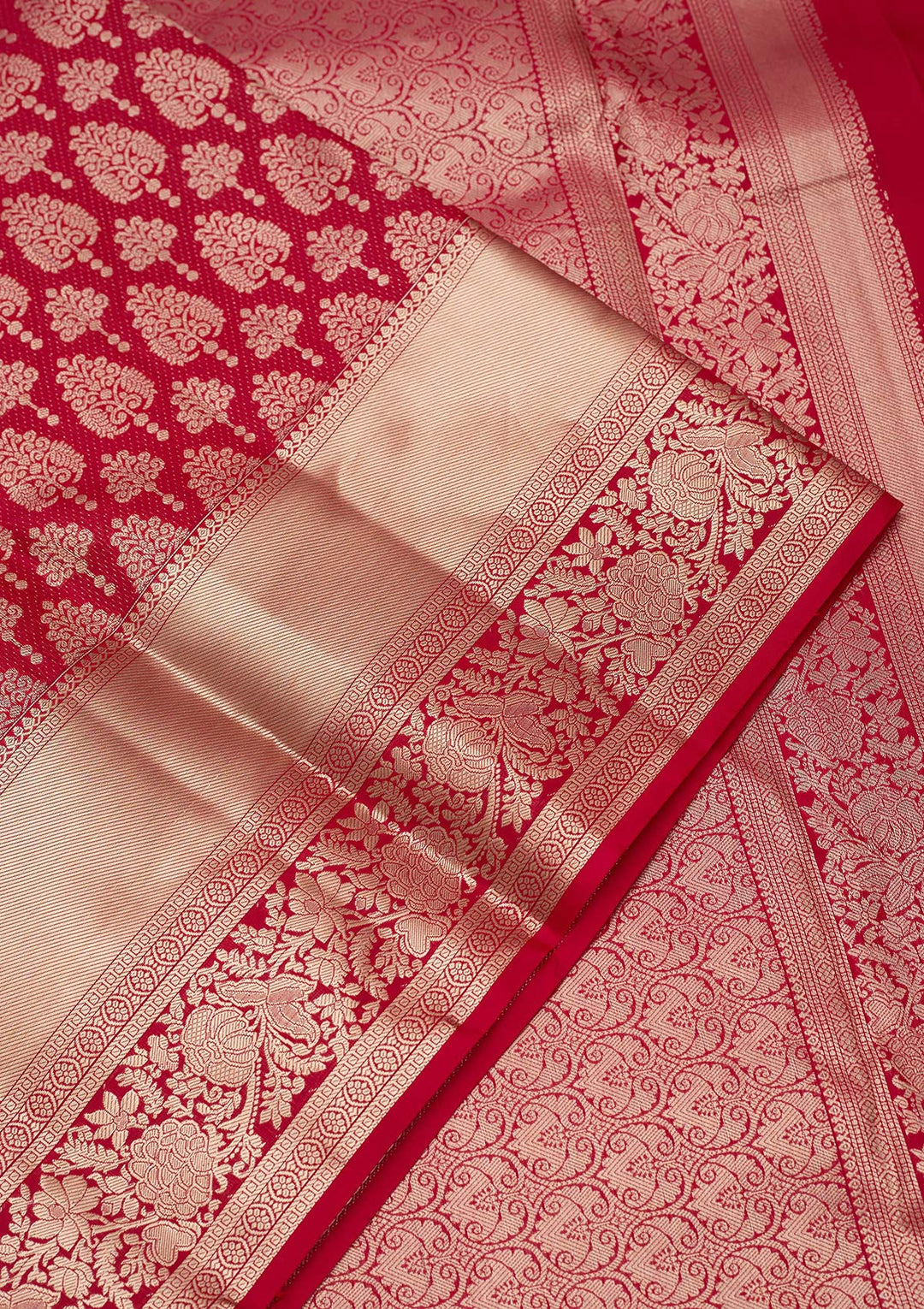 Maroon Silk Jaal Gold Zariwork Saree With Matching Blouse Piece