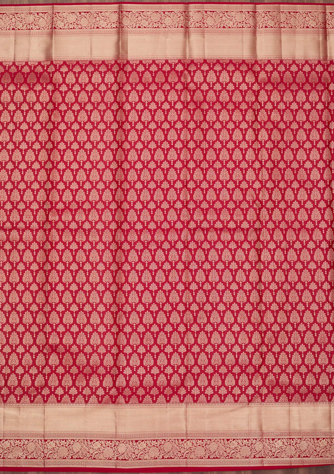 Maroon Silk Jaal Gold Zariwork Saree With Matching Blouse Piece