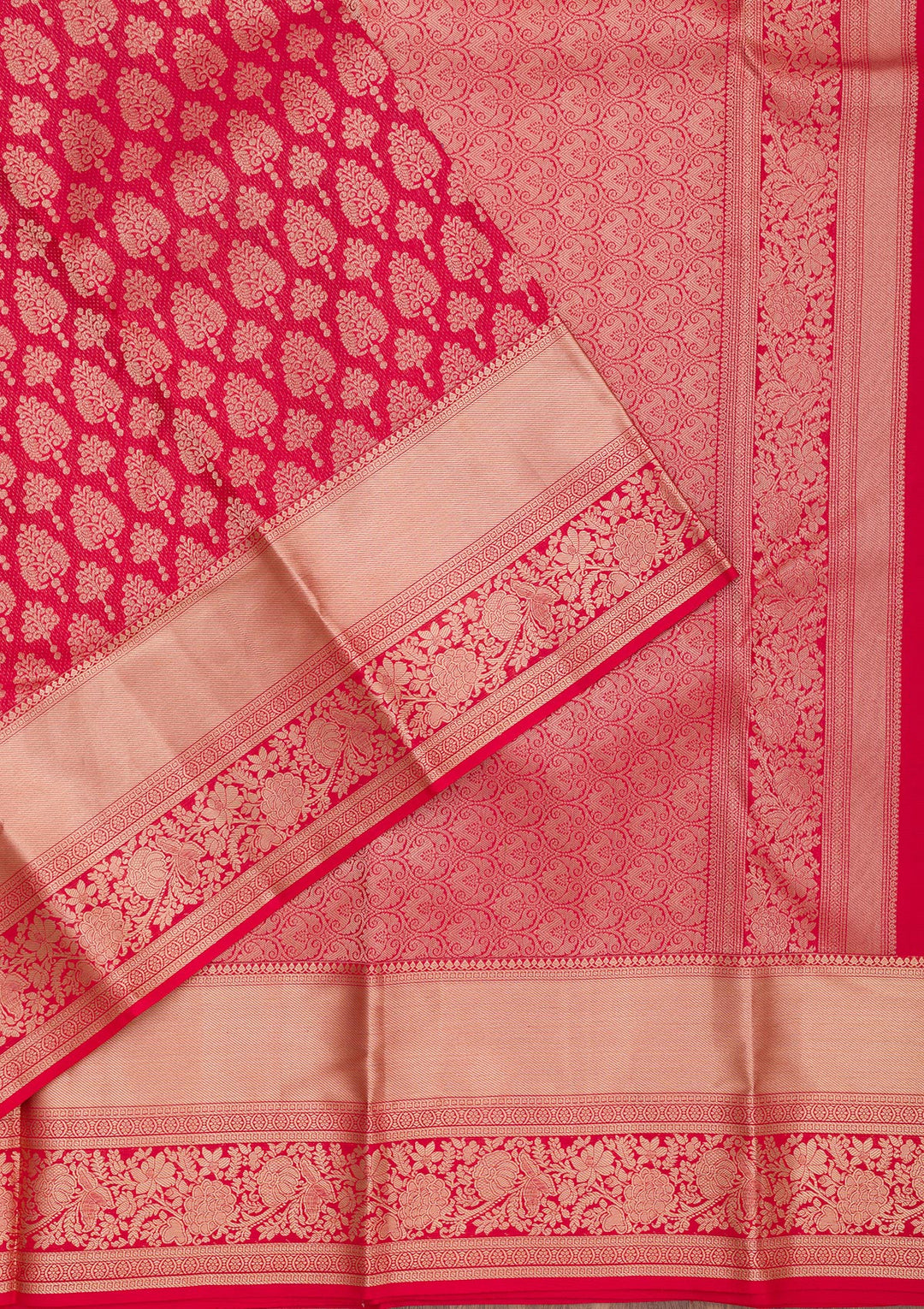 Red Silk Jaal Gold Zariwork Saree With Matching Blouse Piece