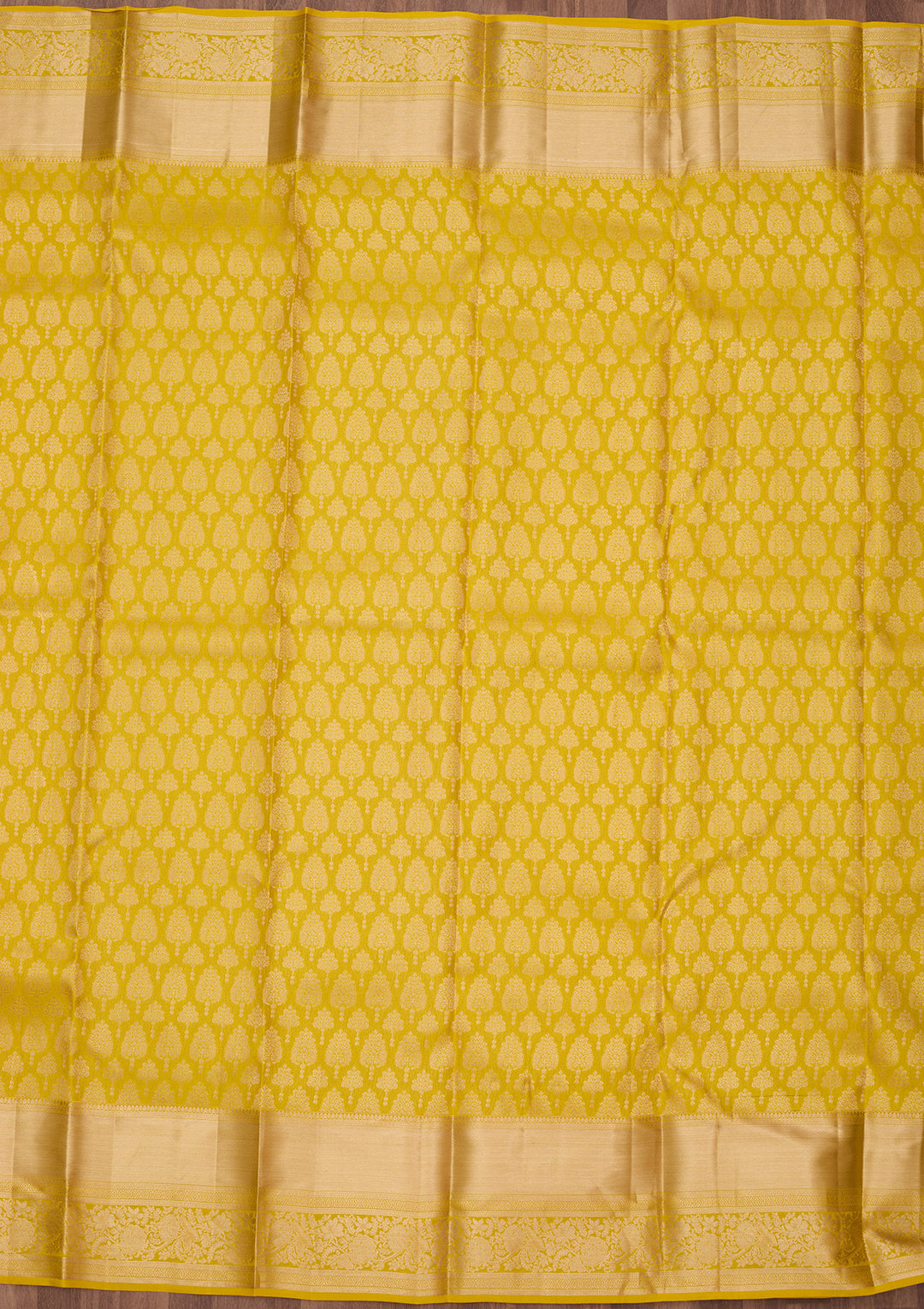 Yellow Silk Jaal Gold Zariwork Saree With Matching Blouse Piece