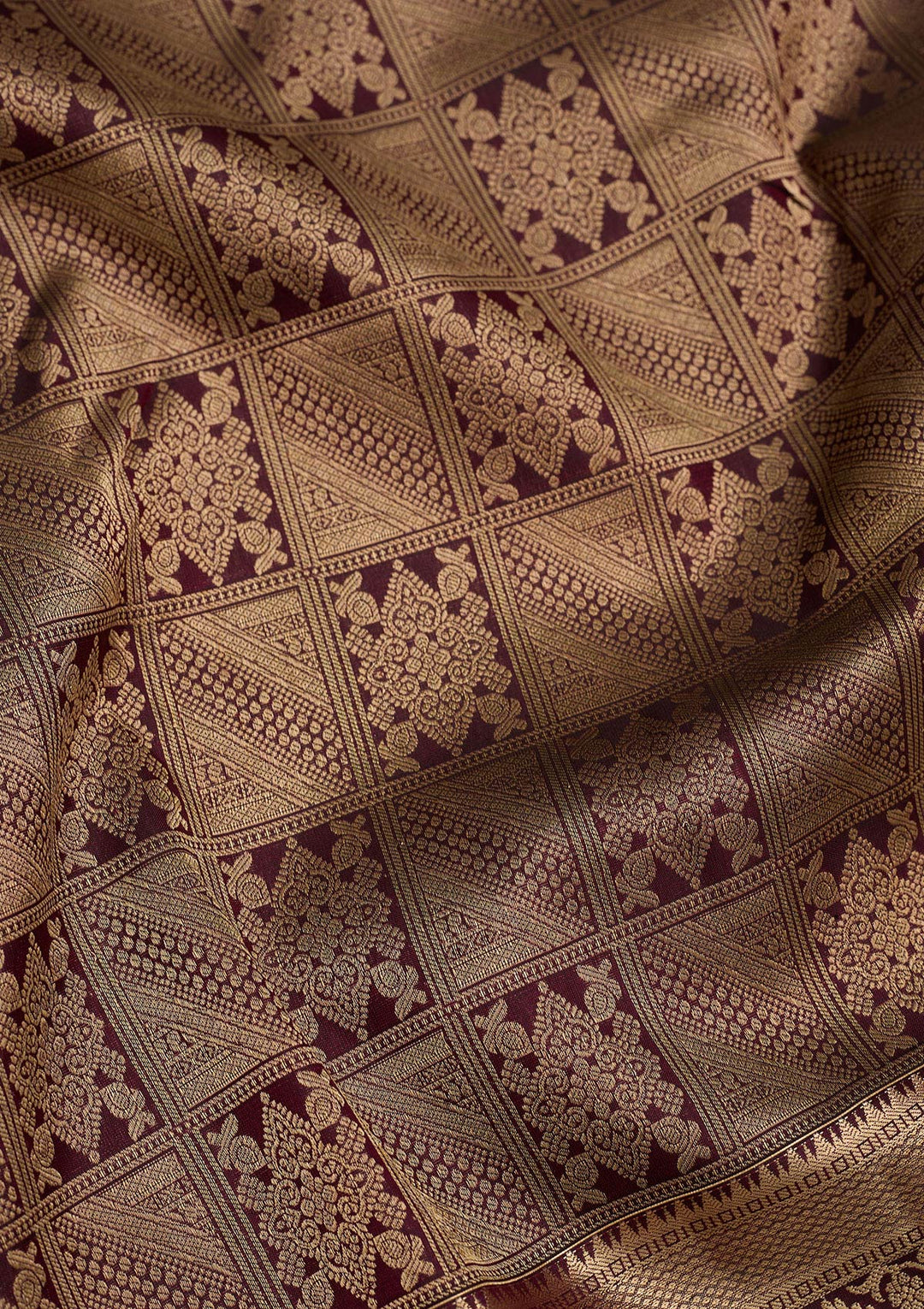 Brown Silk Jaal Gold Zariwork Saree With Matching Blouse Piece