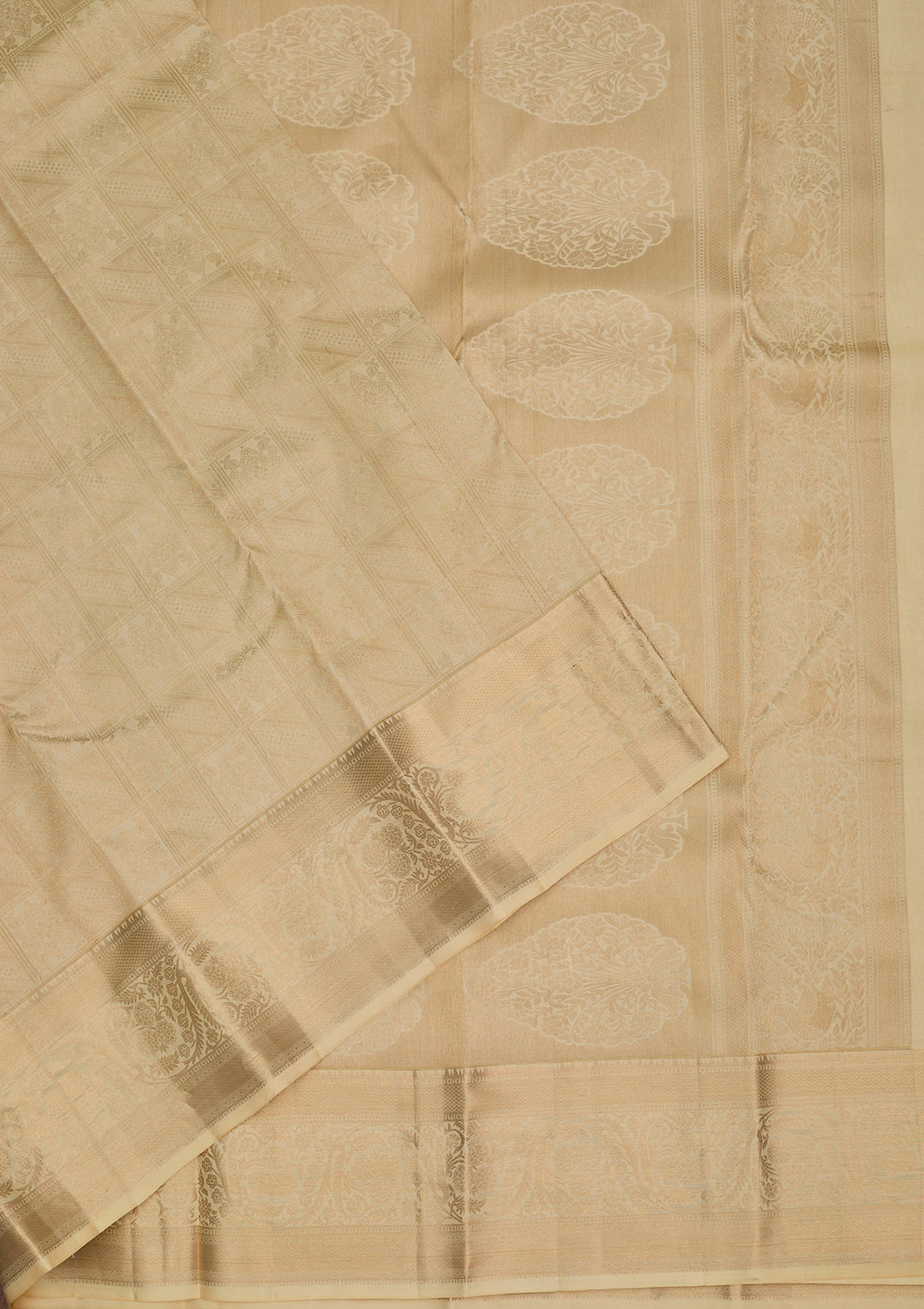 Cream Zariwork Pure Silk Saree