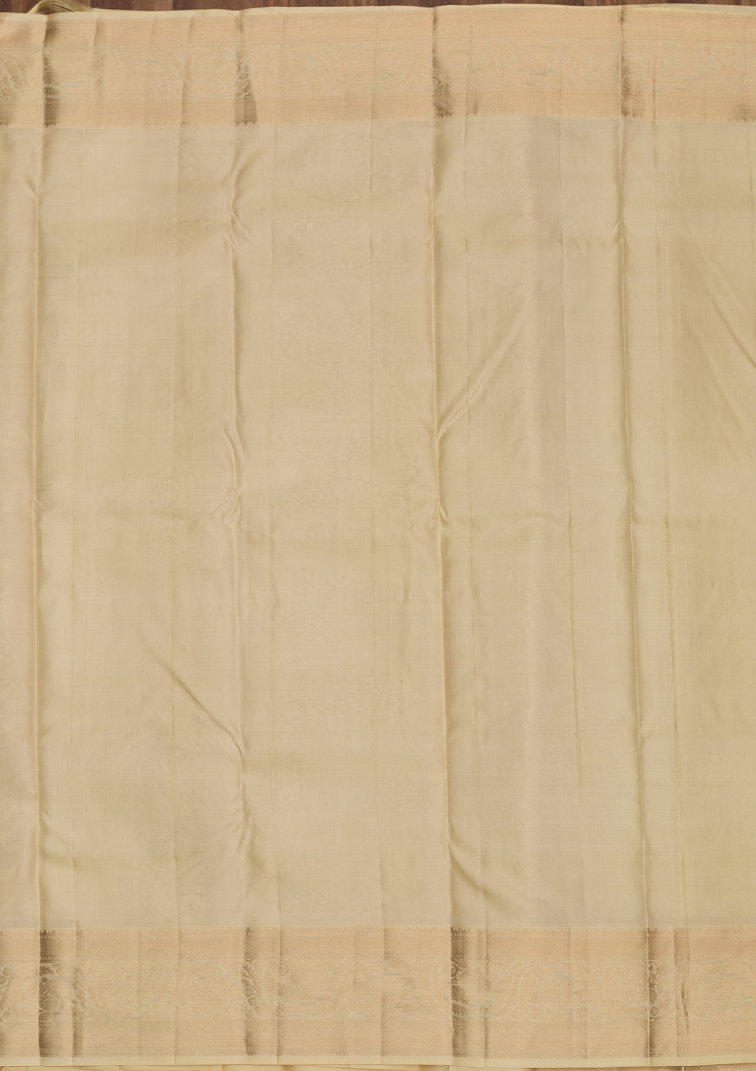 Cream Zariwork Pure Silk Saree