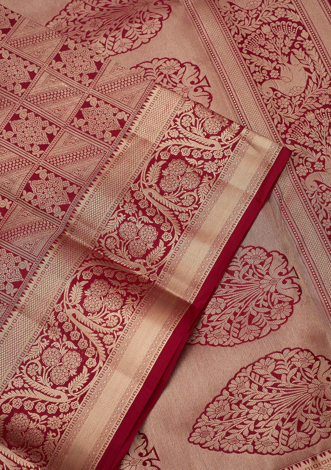 Maroon Silk Jaal Gold Zariwork Saree With Matching Blouse Piece