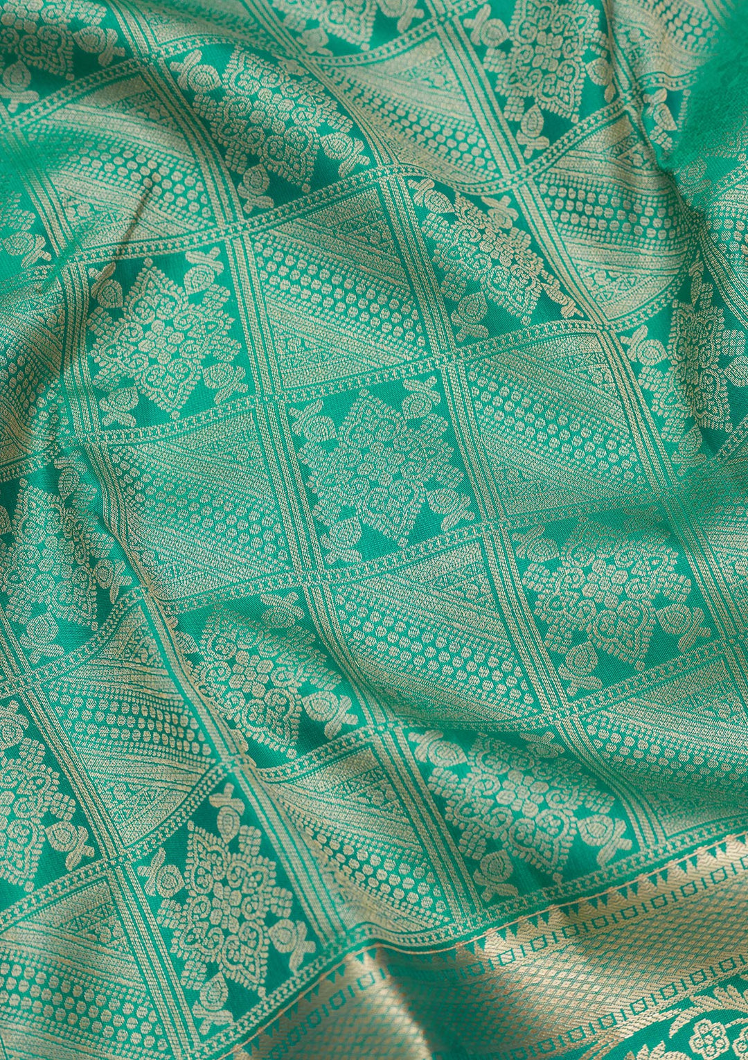 Turquoise Blue Silk Jaal Saree With Matching Blouse Piece