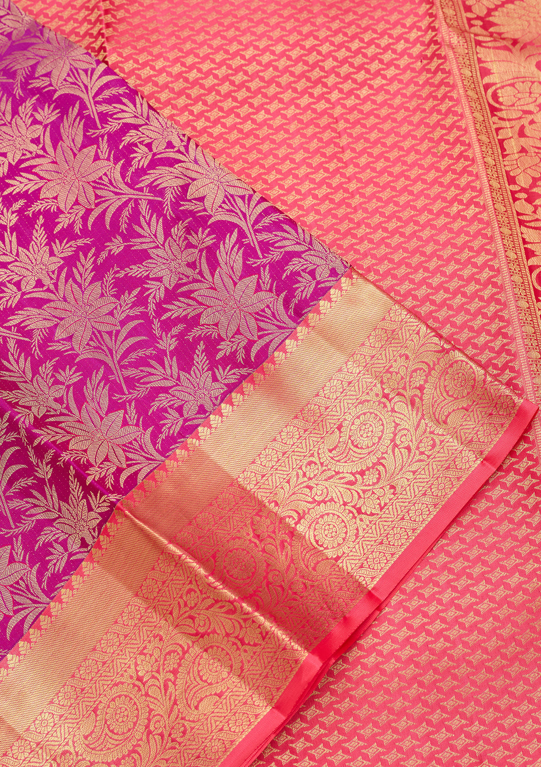 Wine Pure Silk Jaal Saree With Matching Blouse Piece