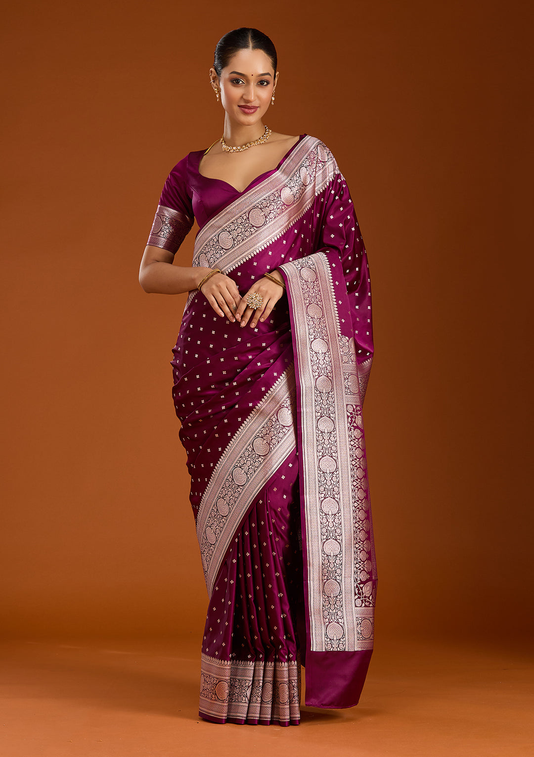 Purple Silk Jaal Gold Zariwork Saree With Matching Blouse Piece
