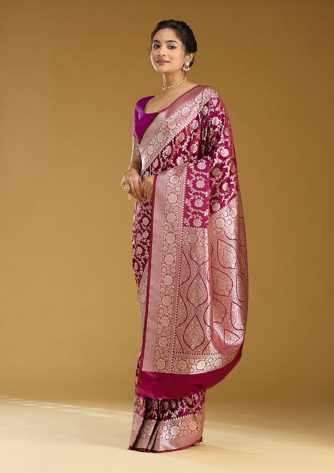 Wine Silk Jaal Gold Zariwork Saree With Matching Blouse Piece