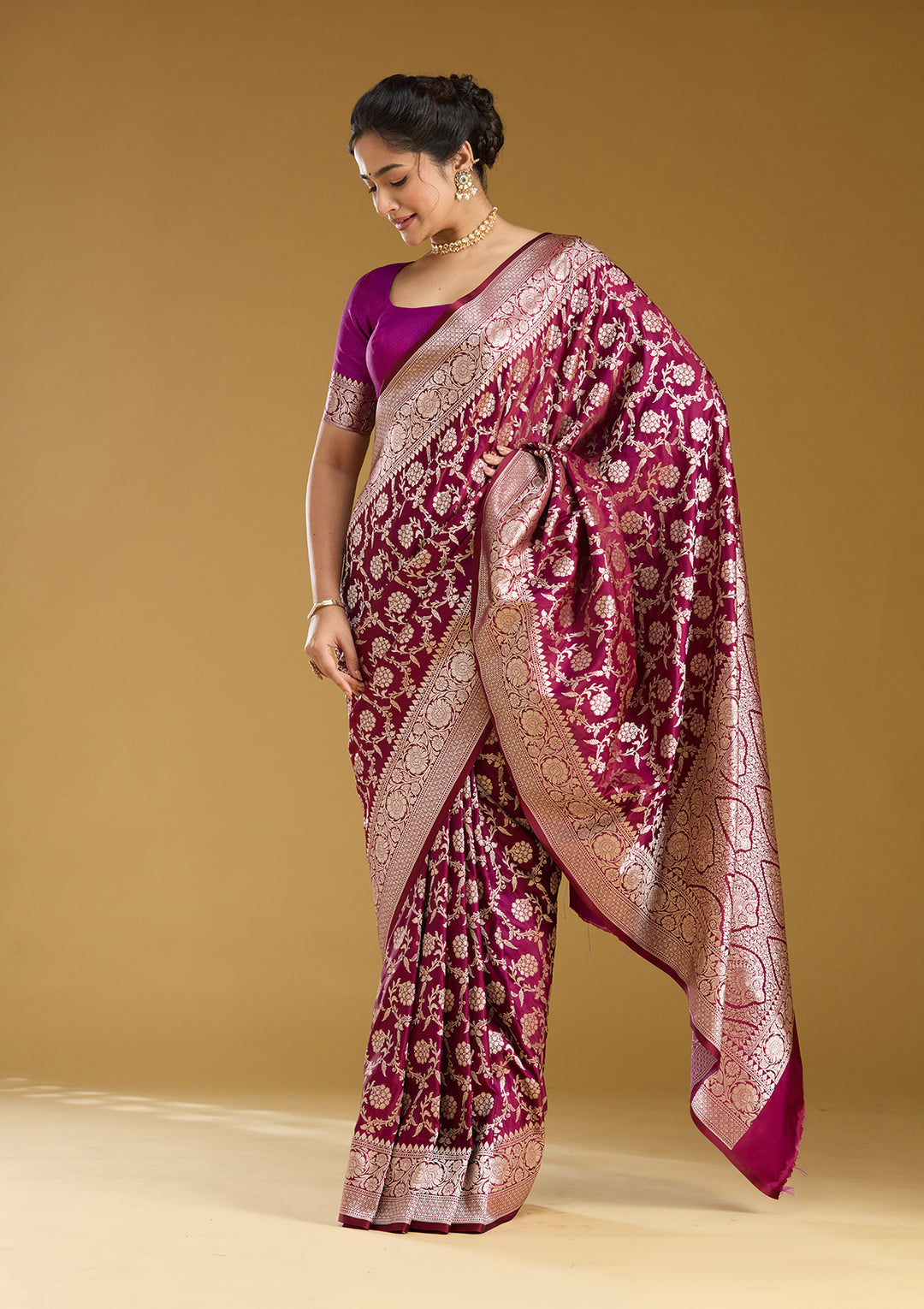 Wine Silk Jaal Gold Zariwork Saree With Matching Blouse Piece