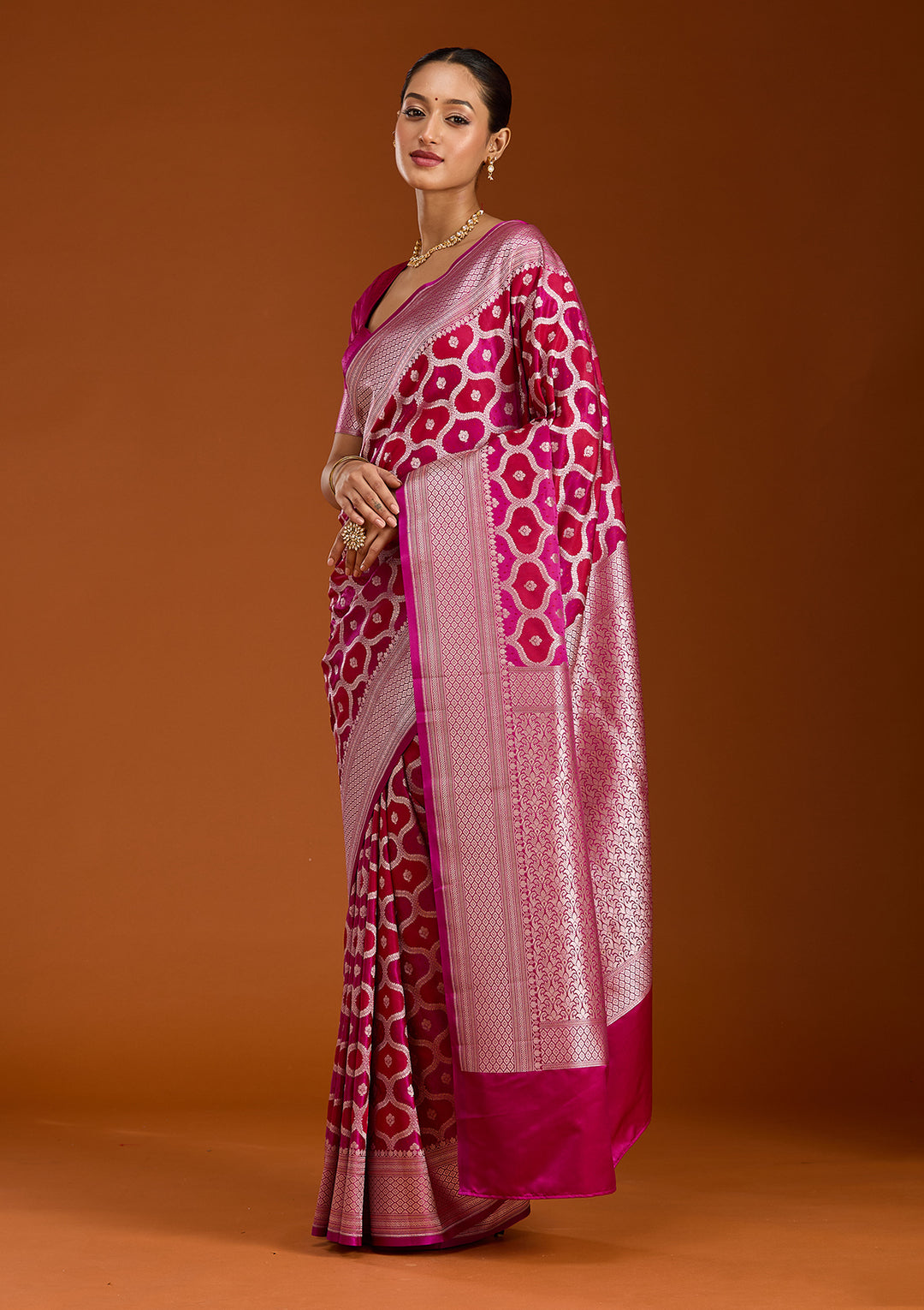 Wine Silk Jaal Gold Zariwork Saree With Matching Blouse Piece