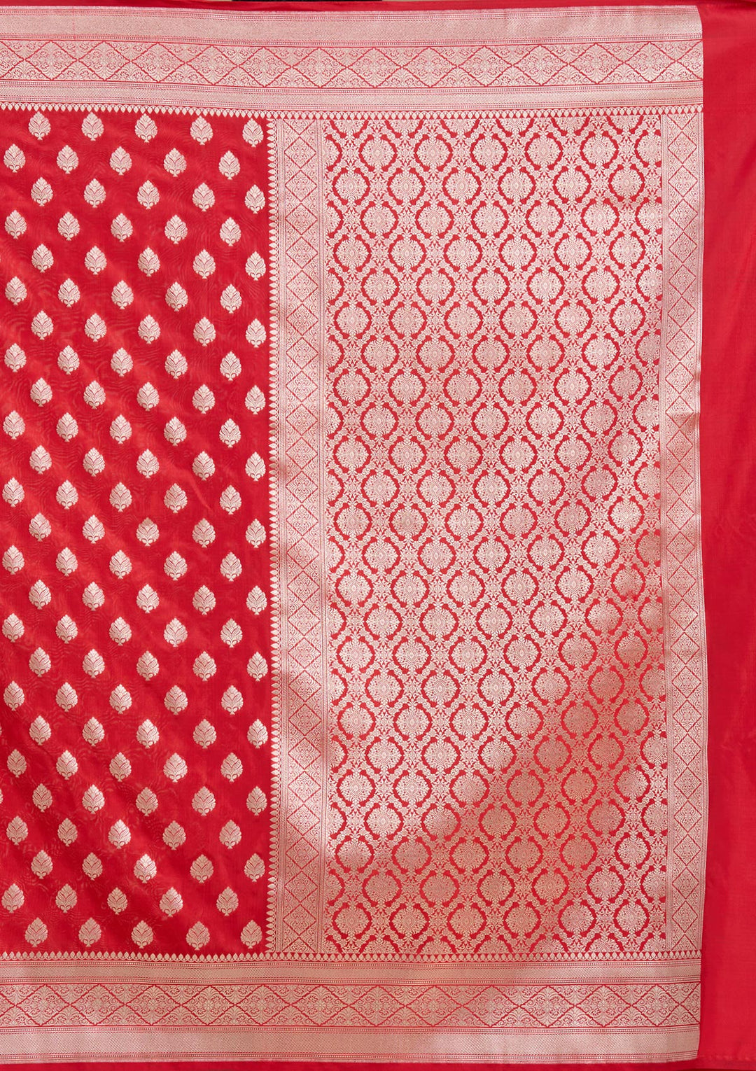 Red Silk Jaal Gold Zariwork Saree With Matching Blouse Piece