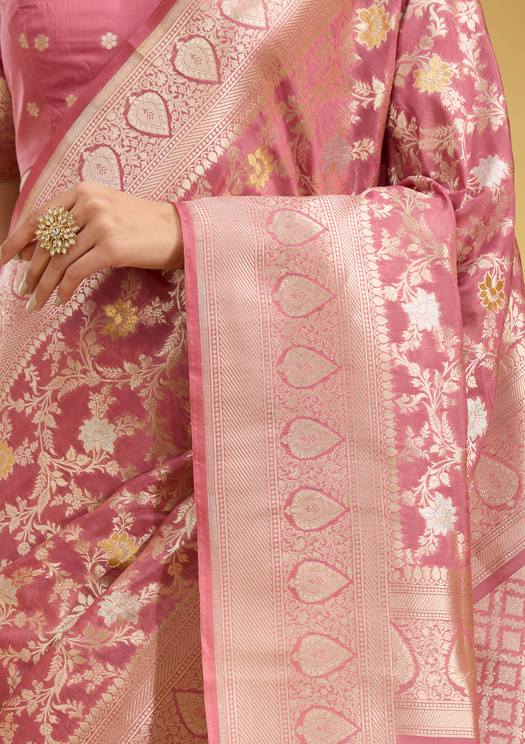 Mauve Silk Jaal Gold Zariwork Saree With Matching Blouse Piece
