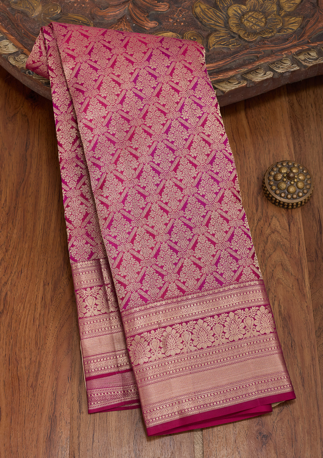Lavender Silk Jaal Gold Zariwork Saree With Matching Blouse Piece