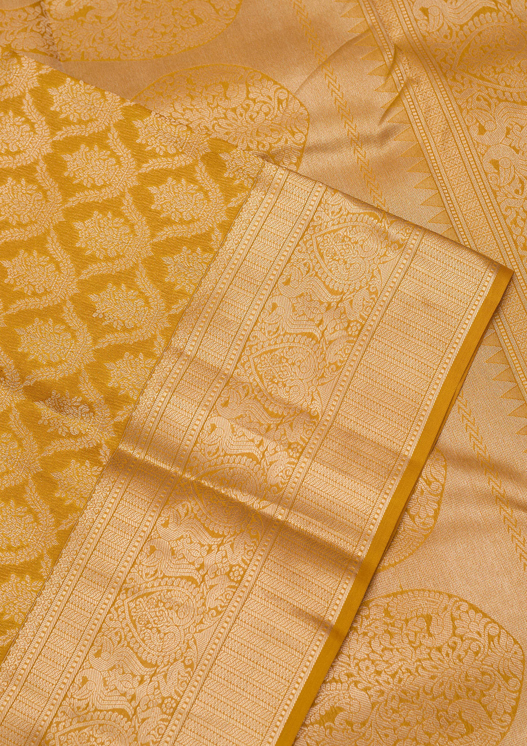 Gold Pure Silk Jaal Zariwork Saree With Matching Blouse Piece