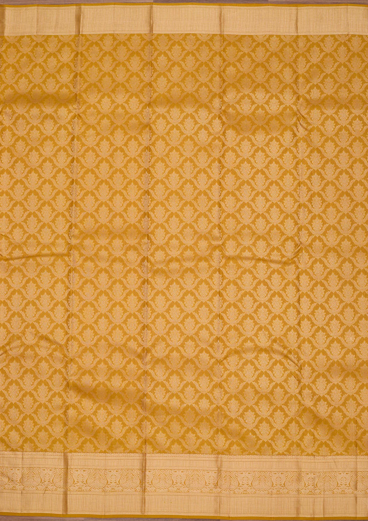 Gold Pure Silk Jaal Zariwork Saree With Matching Blouse Piece