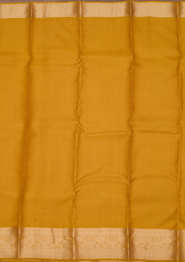 Gold Pure Silk Jaal Zariwork Saree With Matching Blouse Piece