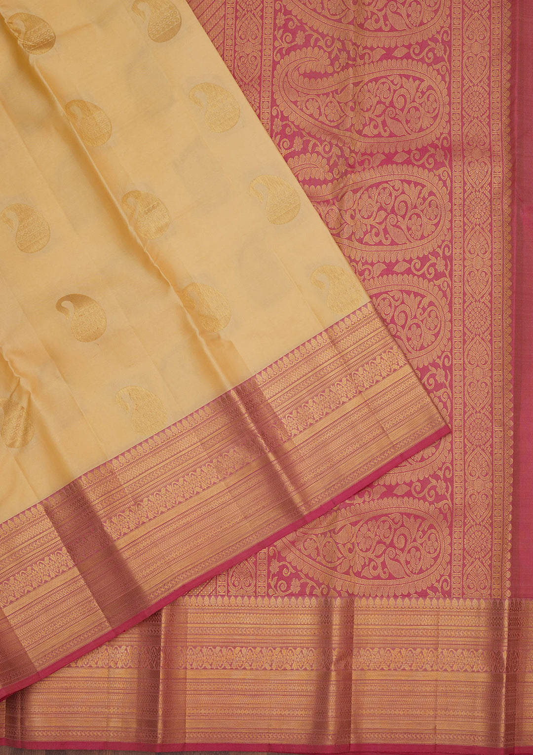 Cream Silk Buti Gold Zariwork Saree With Matching Blouse Piece