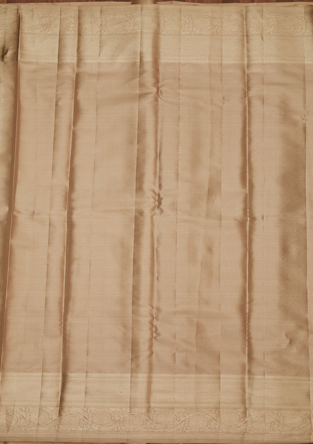 Grey Silk Jaal Gold Zariwork Saree With Matching Blouse Piece