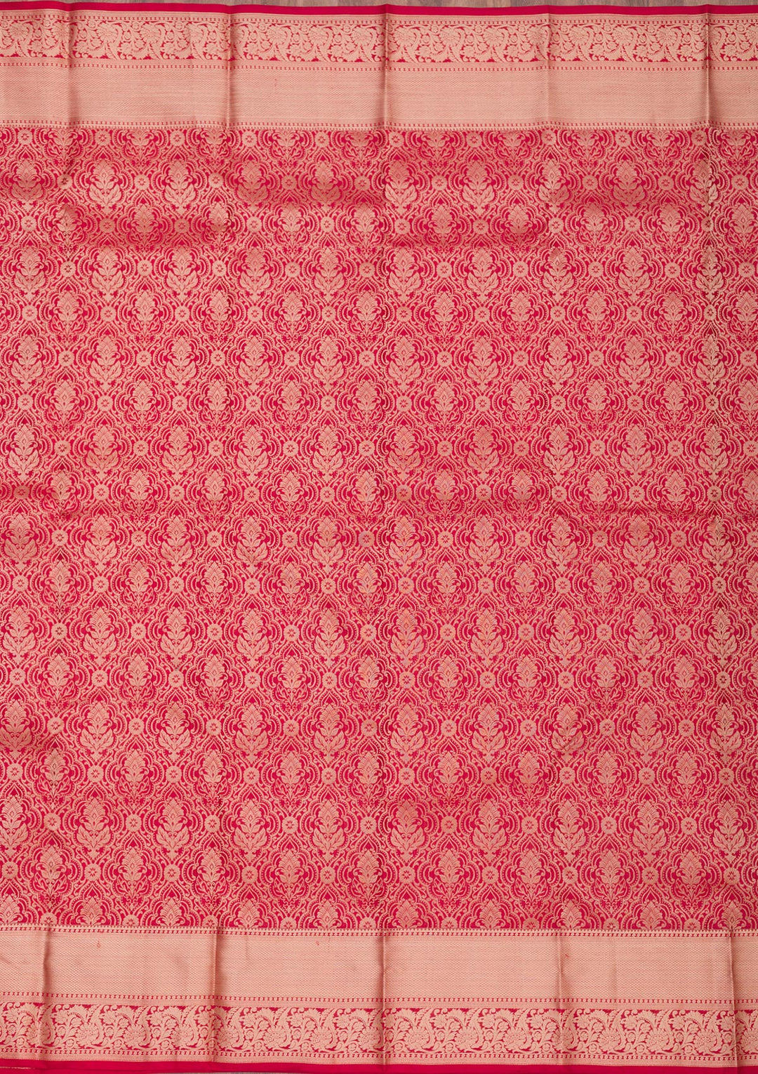 Red Pure Silk Jaal Zariwork Saree With Matching Blouse Piece