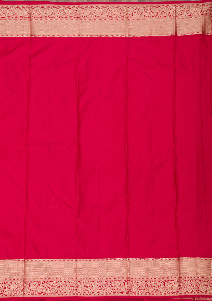 Red Pure Silk Jaal Zariwork Saree With Matching Blouse Piece