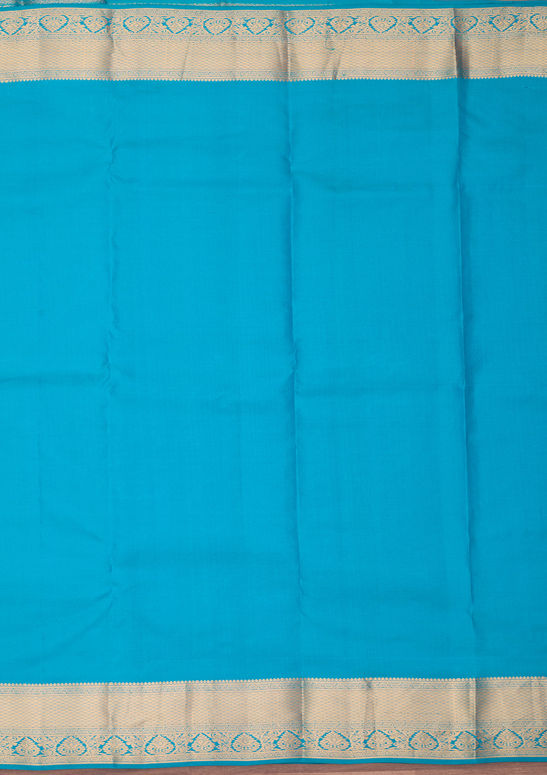 Turquoise Blue Silk Buti Gold Zariwork Saree With Matching Blouse Piece