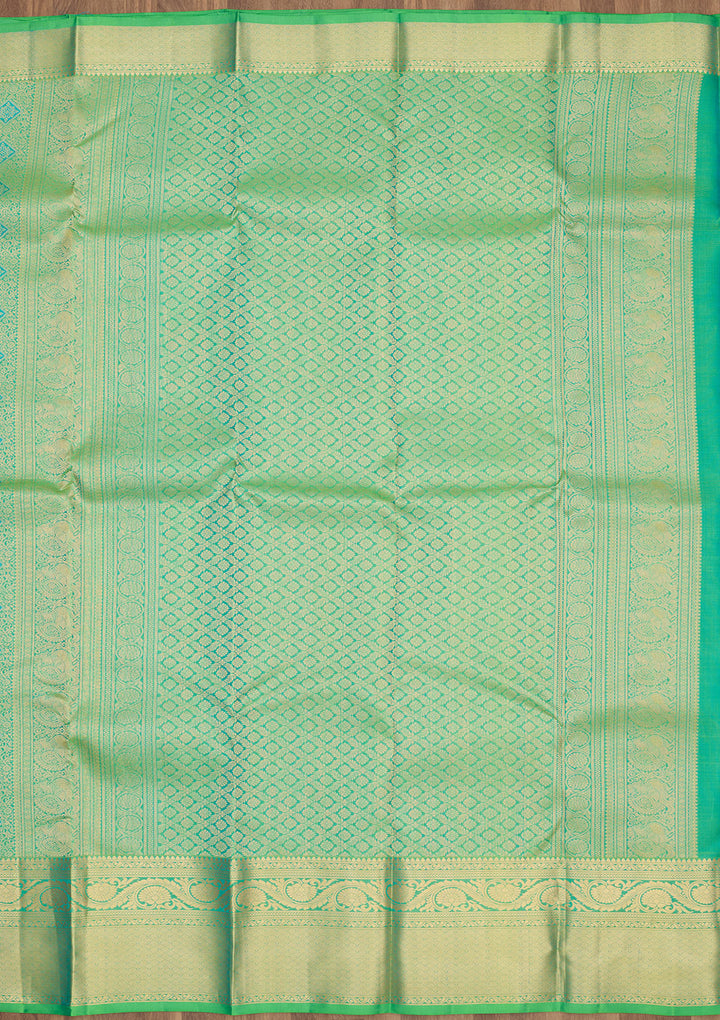 Green Silk Jaal Gold Zariwork Saree With Matching Blouse Piece
