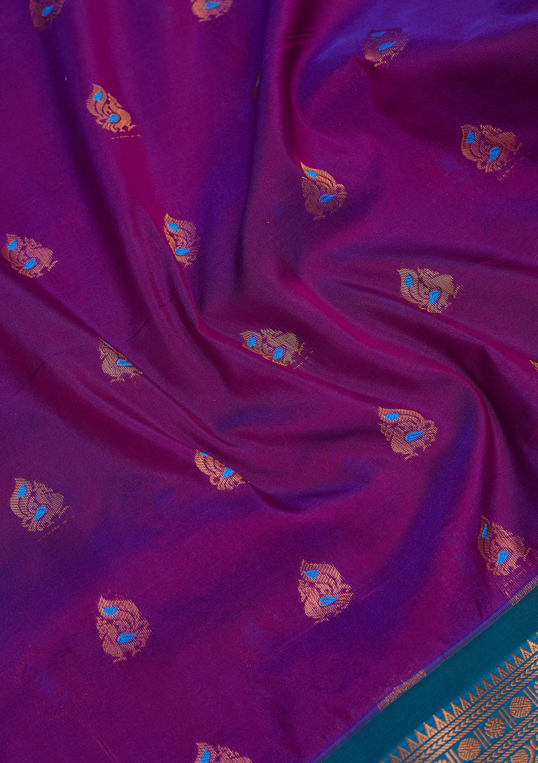 Purple Silk Buti Saree With Matching Blouse Piece
