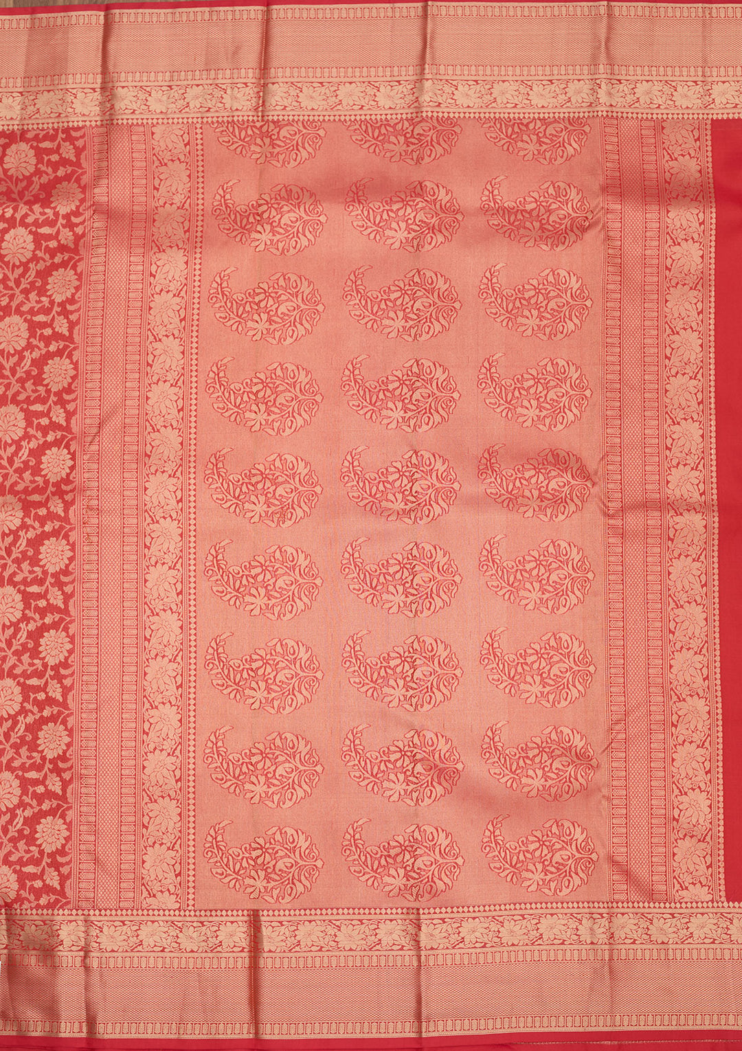 Rani Pink Pure Silk Jaal Zariwork Saree With Matching Blouse Piece