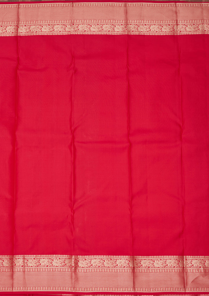 Red Pure Silk Jaal Zariwork Saree With Matching Blouse Piece