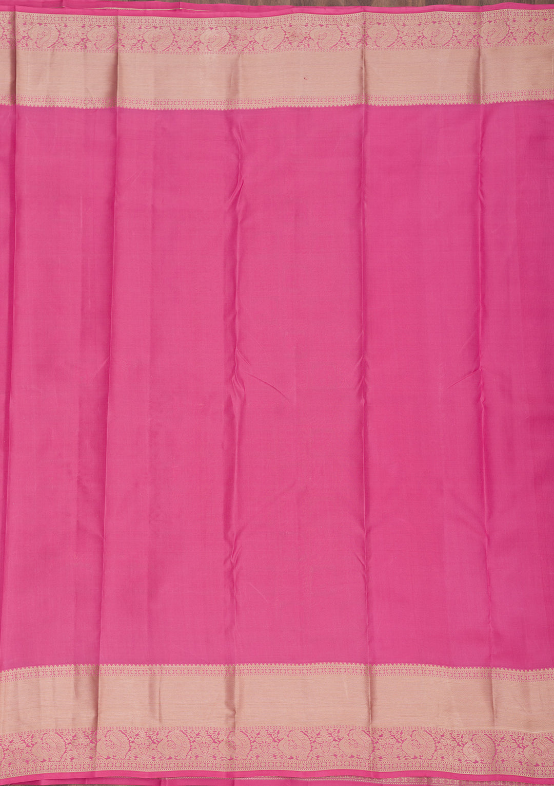 Onion Pink Silk Jaal Gold Zariwork Saree With Matching Blouse Piece