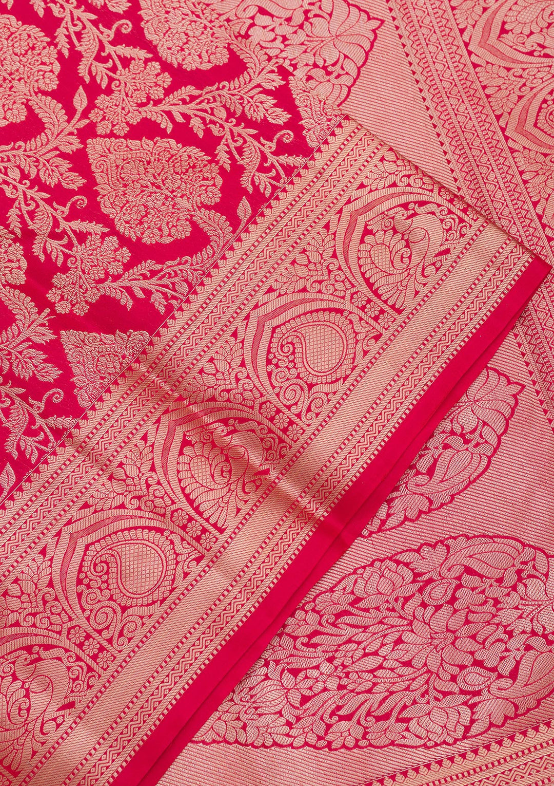 Red Pure Silk Jaal Zariwork Saree With Matching Blouse Piece