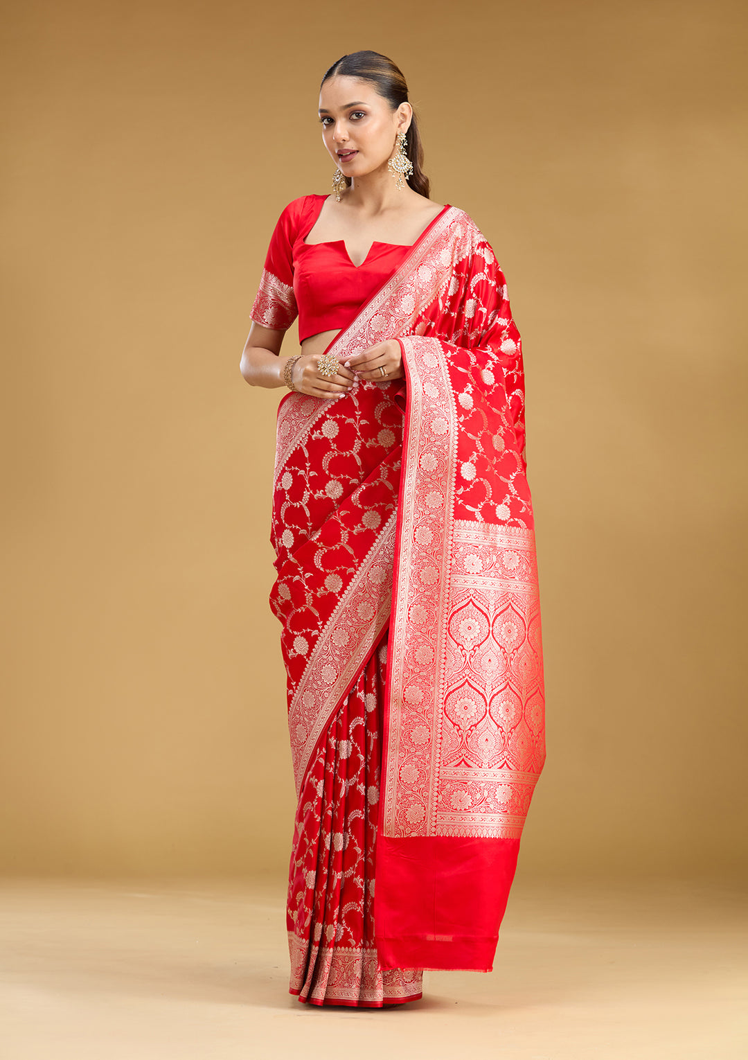 Red Silk Jaal Silver Zariwork Saree With Matching Blouse Piece