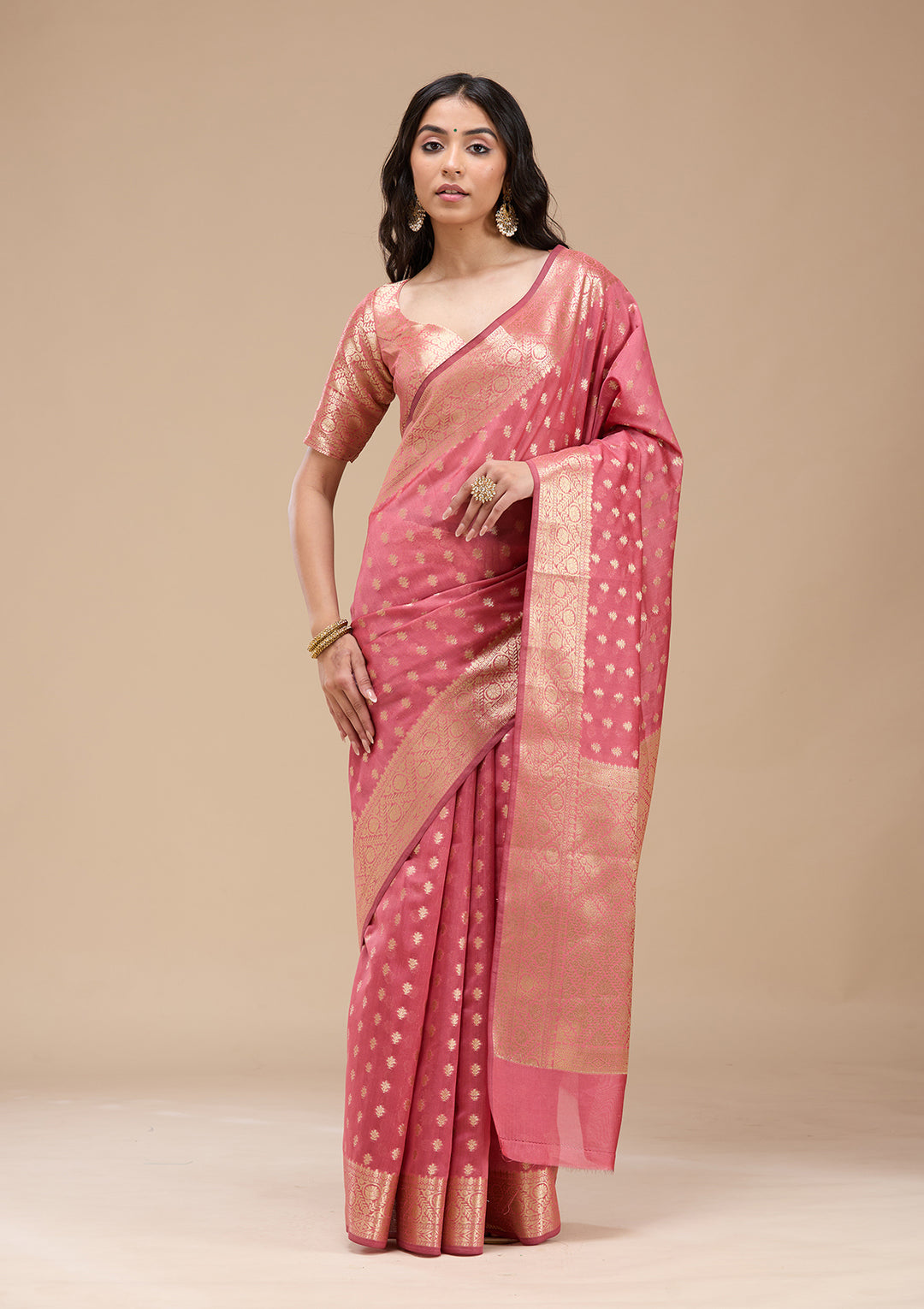 Onion Pink Silk Jaal Gold Zariwork Saree With Matching Blouse Piece