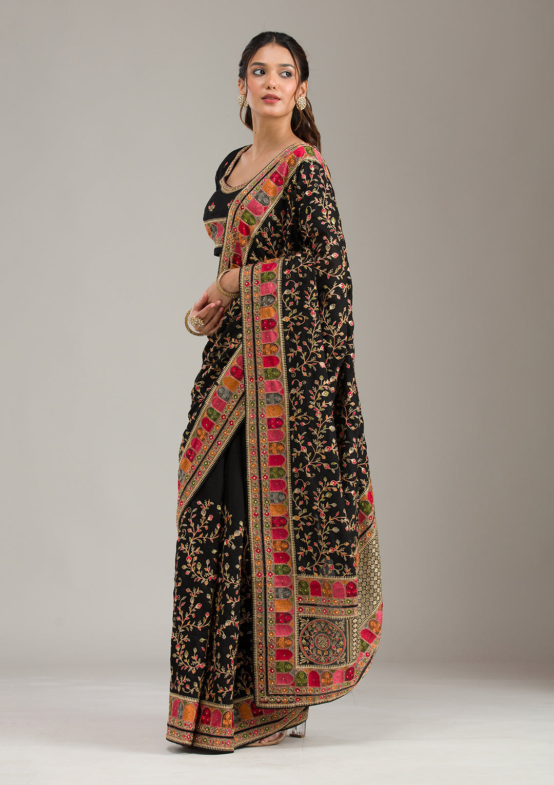 Black Georgette Gold Zariwork Saree With Matching Blouse Piece