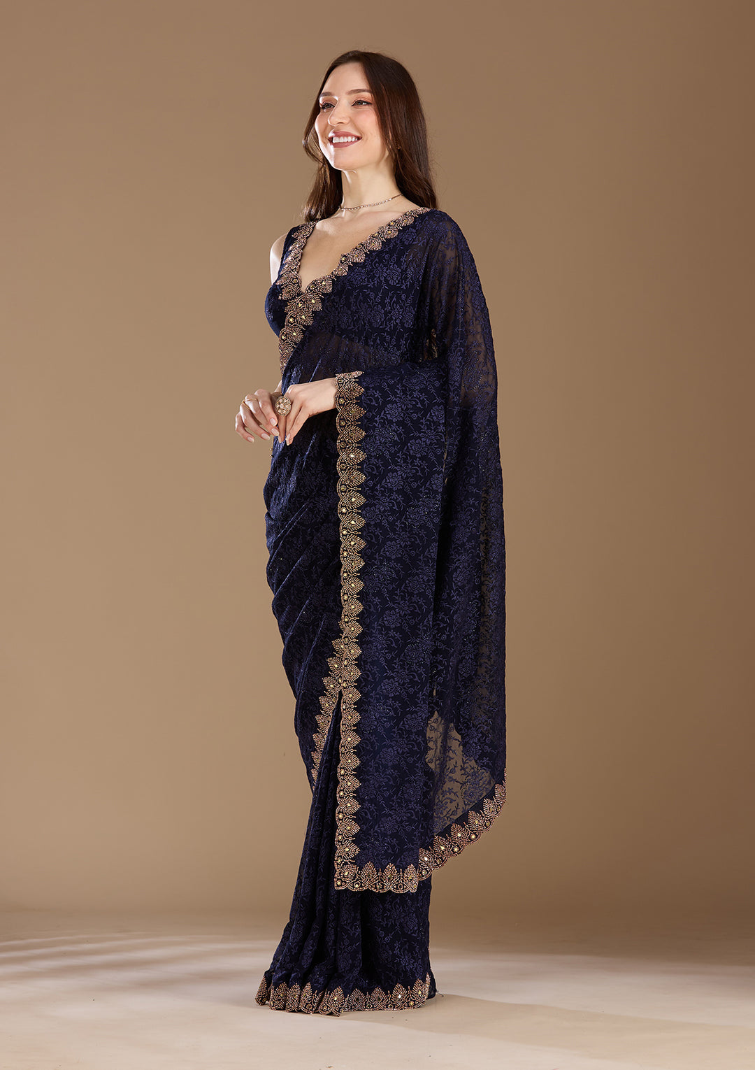 Navy Blue Georgette Threadwork Saree With Matching Blouse Piece