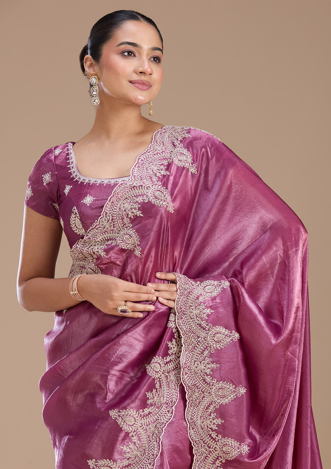 Mauve Organza Threadwork Saree With Matching Blouse Piece