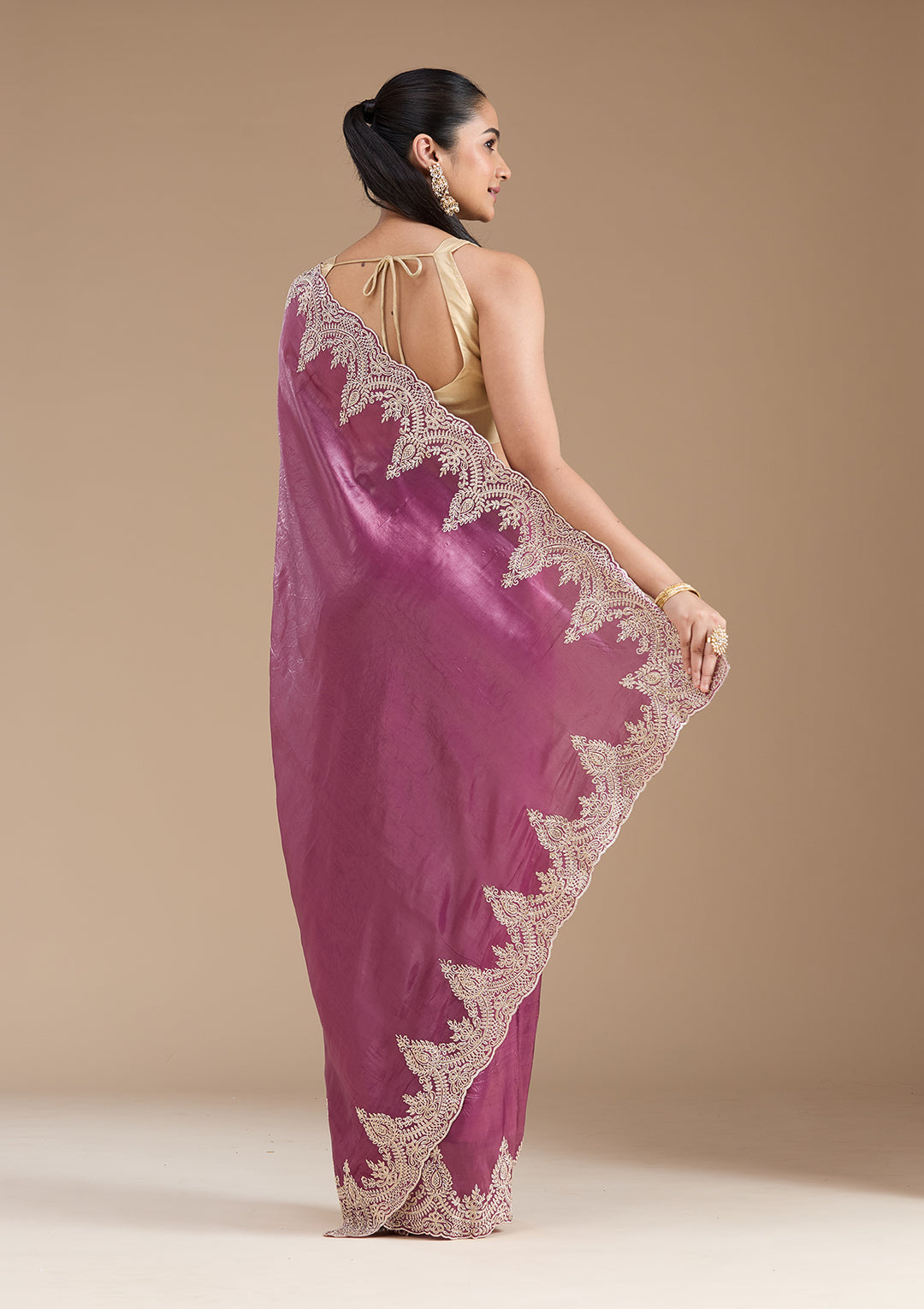 Mauve Organza Threadwork Saree With Matching Blouse Piece