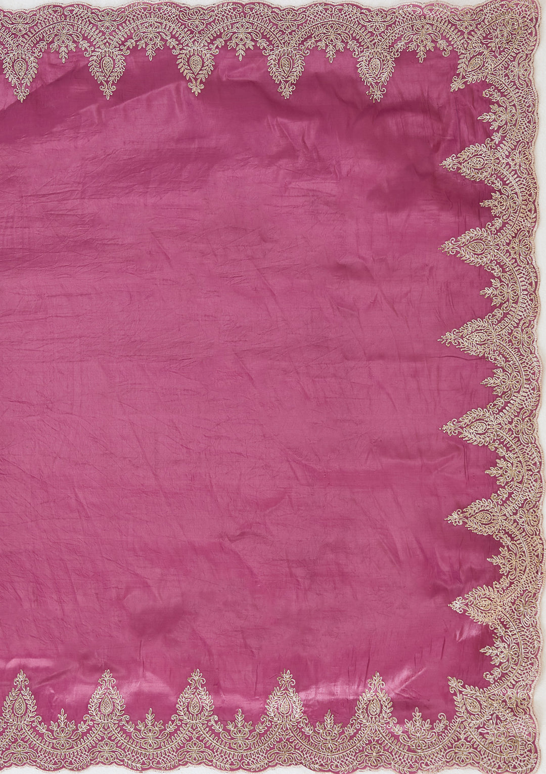 Mauve Organza Threadwork Saree With Matching Blouse Piece