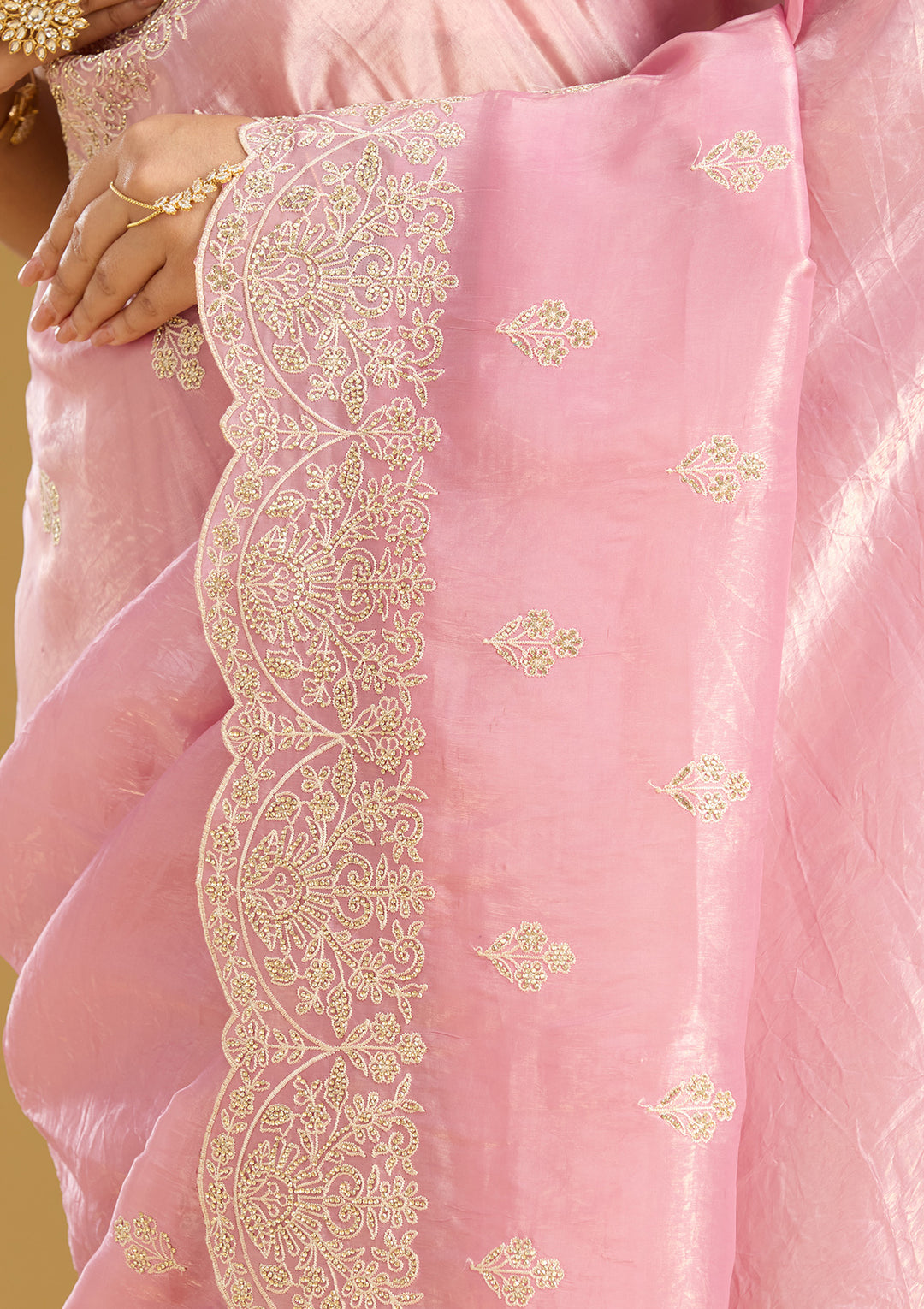Onion Pink Organza Threadwork Saree With Matching Blouse Piece