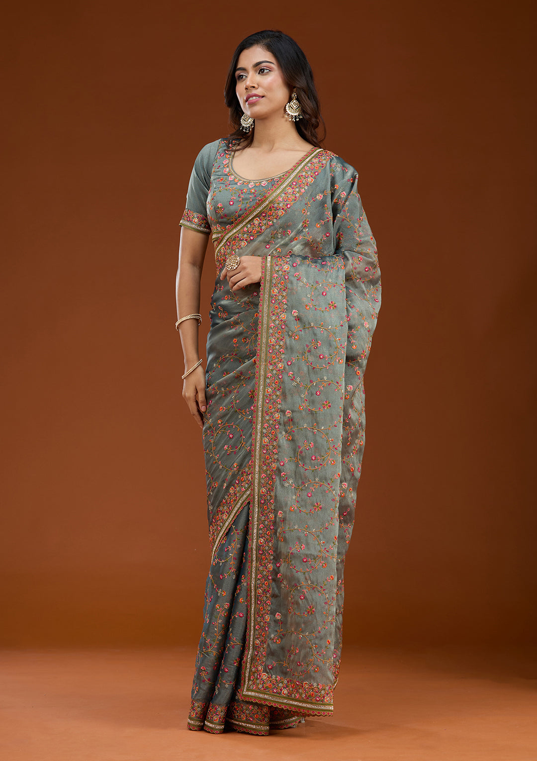 Grey Tissue Threadwork Saree With Matching Blouse Piece