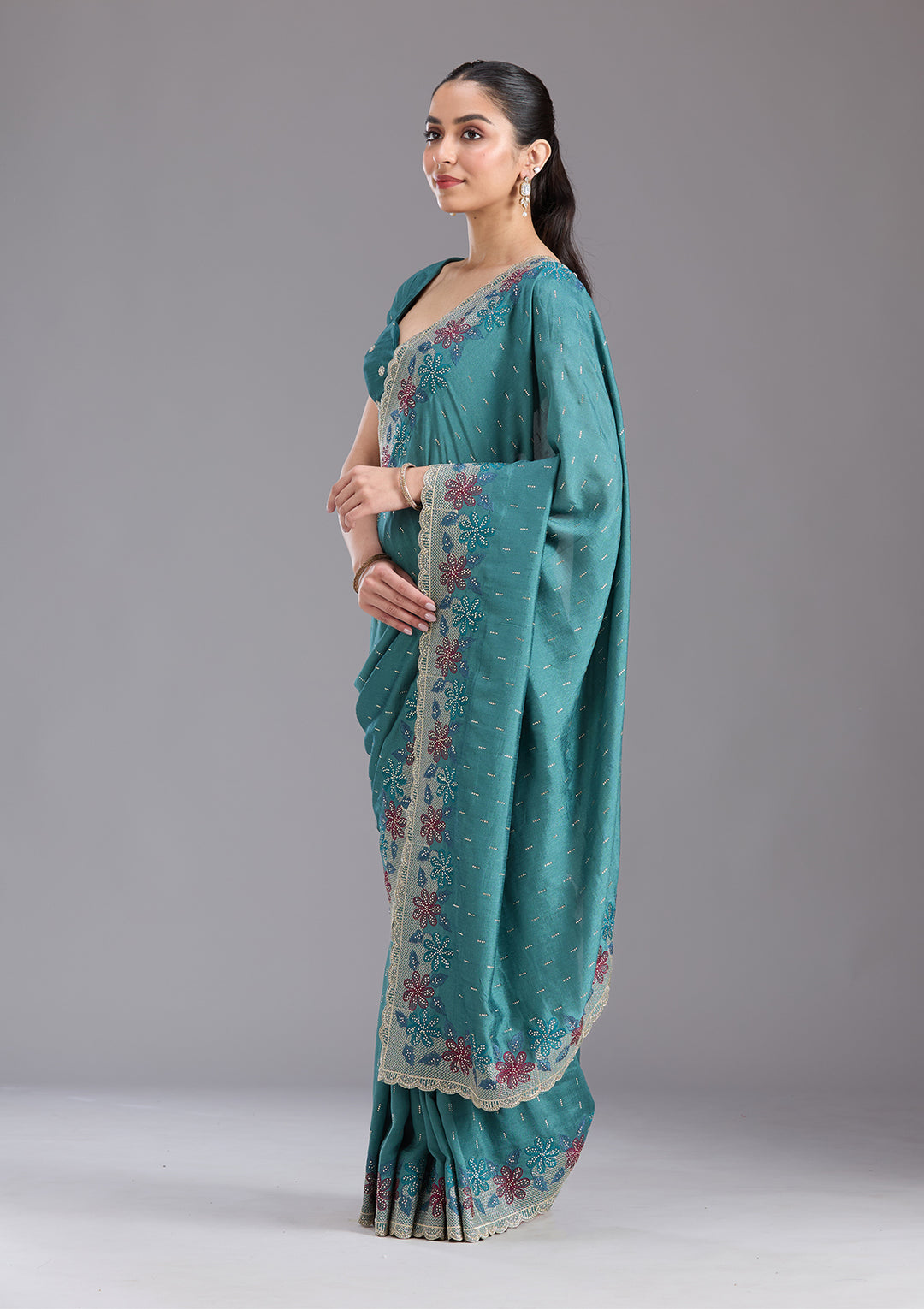 Sea Green Soft Raw Silk Threadwork Saree With Matching Blouse Piece