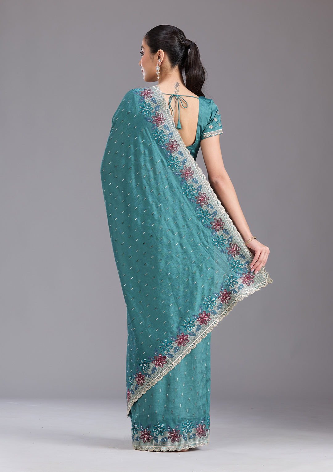 Sea Green Soft Raw Silk Threadwork Saree With Matching Blouse Piece