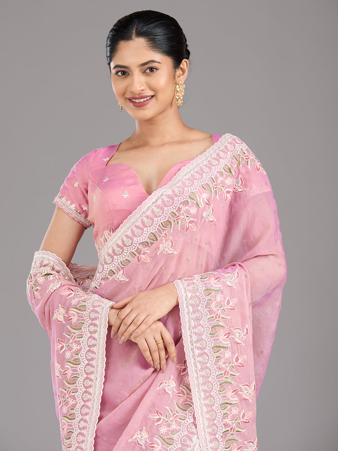 Onion Pink Chiffon Threadwork Saree With Matching Blouse Piece
