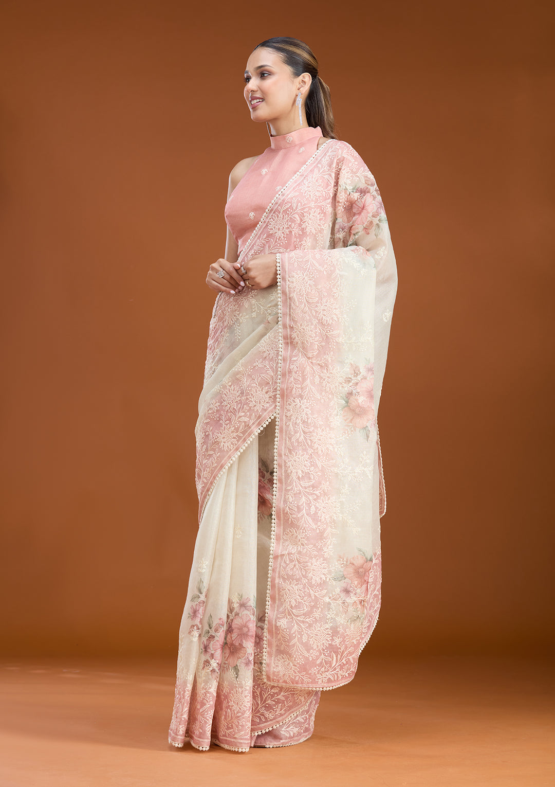 Beige Chanderi Threadwork Saree With Matching Blouse Piece