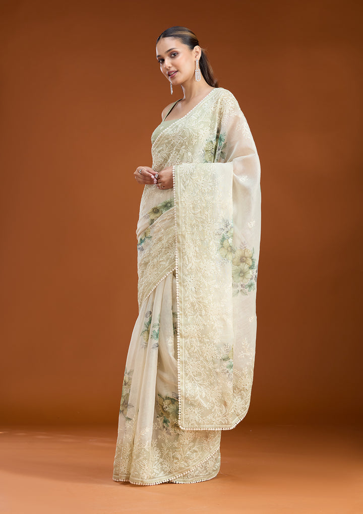 Beige Chanderi Threadwork Saree With Matching Blouse Piece